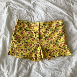 Ann Taylor Loft Yellow Pattern Shorts (Size 6)